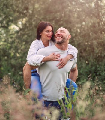 Rugby family photographer – couples session