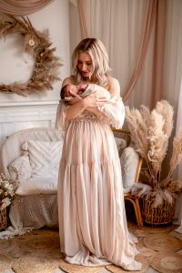 Newborn photography Rugby – cozy studio portrait