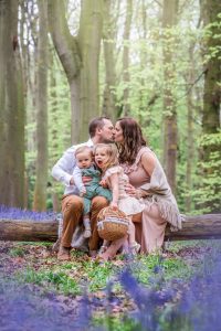 Parents with children – sunset family portraits